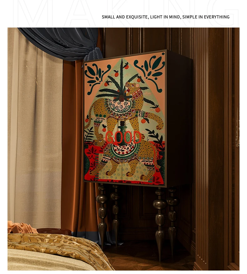 

Шкаф из цельной древесины для спальни