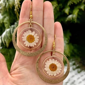 Natural Margarida Branca pressed earring, boho statement, pressed flower earrings, beautiful fashion jewelry, boho party 12 Main Sales Earring Pressure - №1