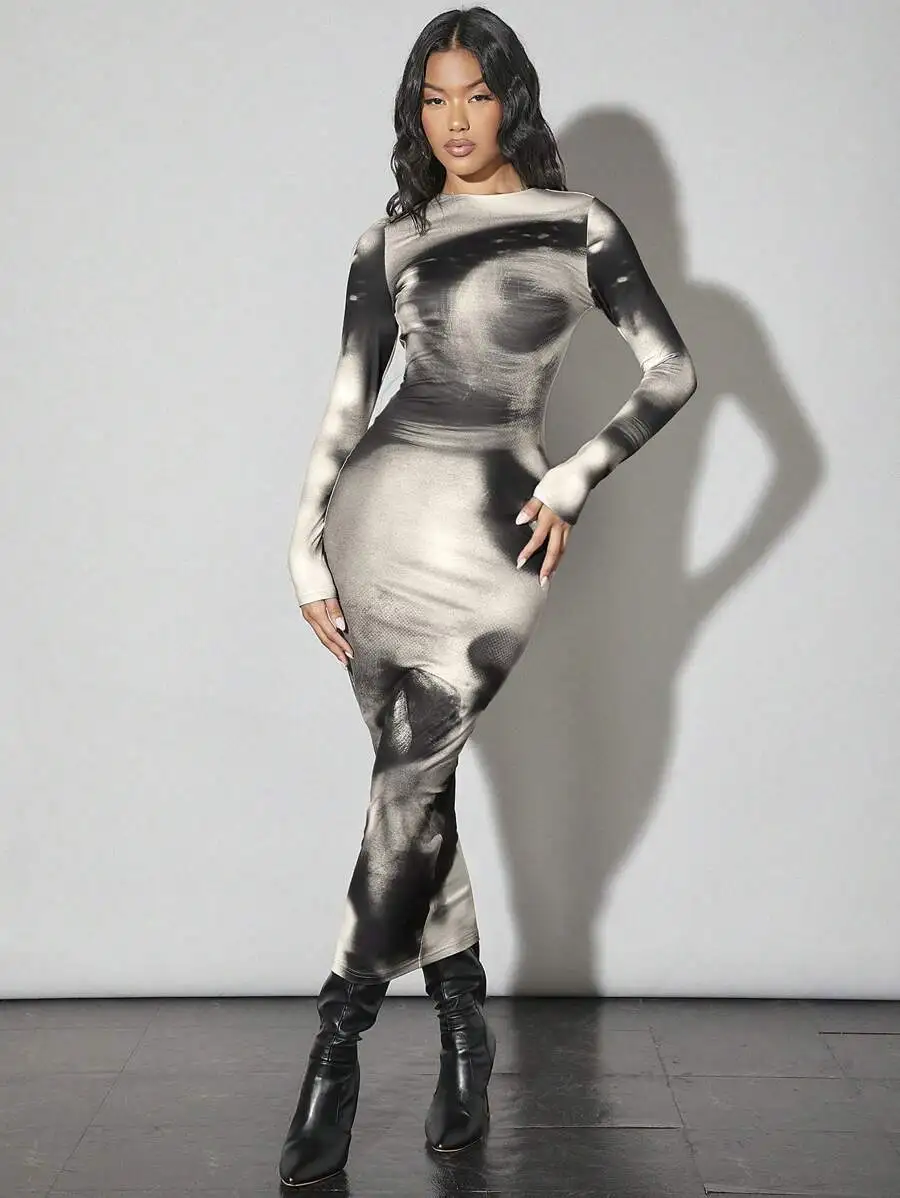 女性用ヴィンテージ風人物ポートレートメッシュプリント長袖ボディコンワンピース（ヒップラップ付き）