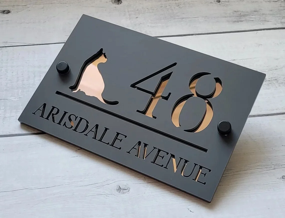 

Personalized Modern Acrylic House Number Sign with Cat Pattern, Custom Laser Cut Address Plaque, Cute Home Door Decoration Gift