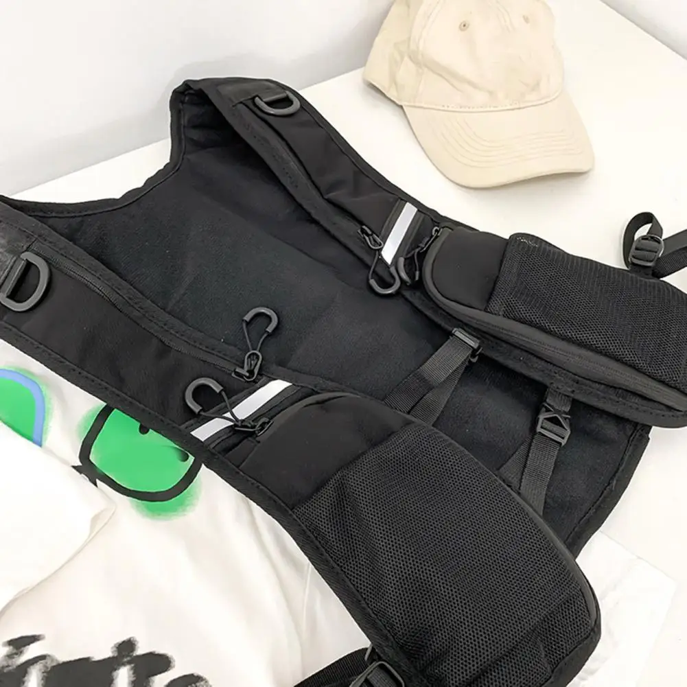 Street Culture Inspired Bag Men's Chest Bag Multi-pocket Waterproof Outdoor Travel Pack Adjustable Running Hydration Vest