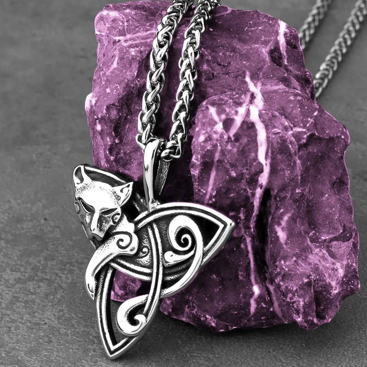 Nordic Viking Wolf Head Celtic Necklace Men's Stainless Steel Fashion Odin Animal Pendant Necklace Hip Hop Biker Jewelry Gift