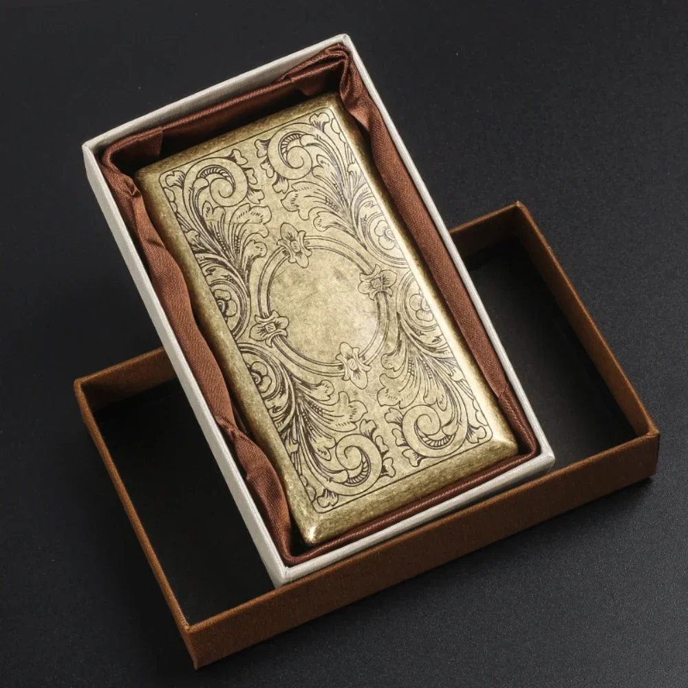 

Victorian Style Thick Floral Cigarette Box, Retro Metal Cigarette Box, Men's and Women's Gift Cigarette Accessories