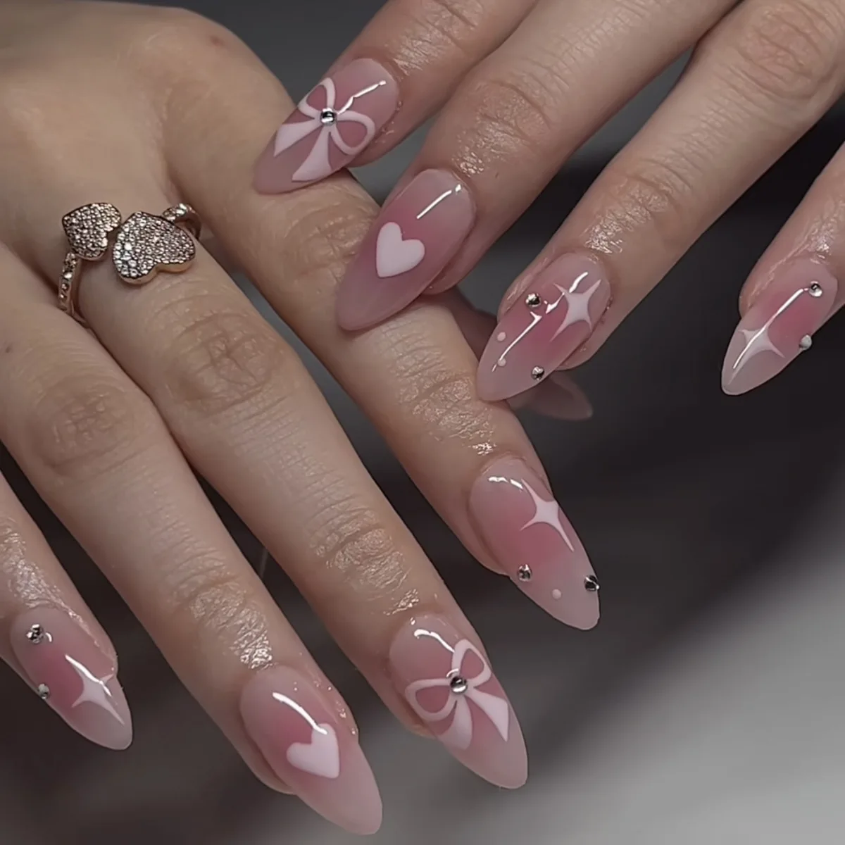 Wearable Press On Nails With Bow And Pearl Starlight Almond Design_voghion.com