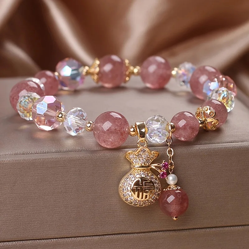 Elegant Pink Transparent Women's Charm Bracelet - Decorative Coin Purse - Heart-shaped clasp with gold-tone bead interlocking chain design, suitable for Christmas, birthdays, parties - Luxurious accessory
