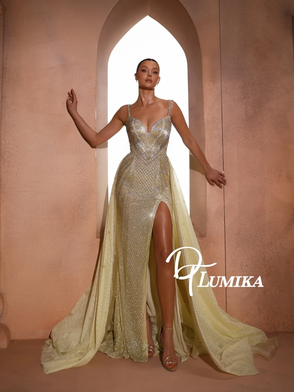 Richly Beaded Backless Evening Dress With Detachable Train Shimmering Dainty Mermaid High Slit Sexy Prom Cocktail Gown Customize