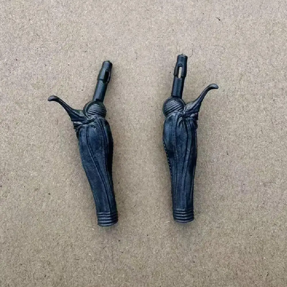 Neue 1/6 Monster-Puppenkleidung, modische Kleider, Rock, Leggings, Ersatzhände, Arme, Alien-Ameisen-Schwanz