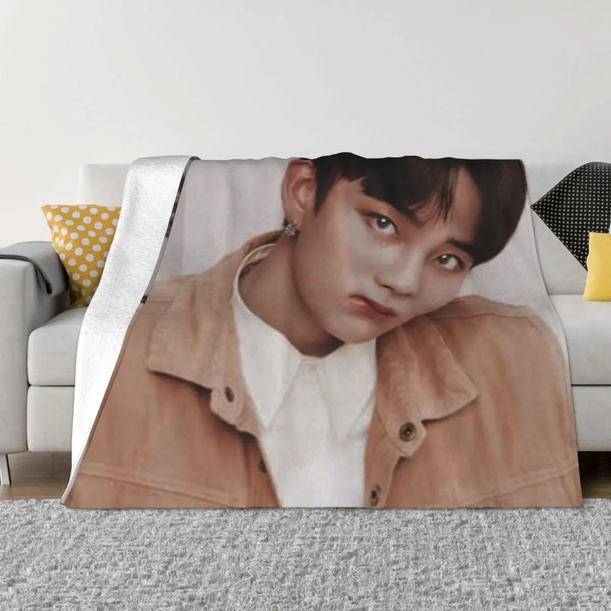 choi jongho (treasure) Throw Blanket Loose Decorative Throw Hairy Blankets