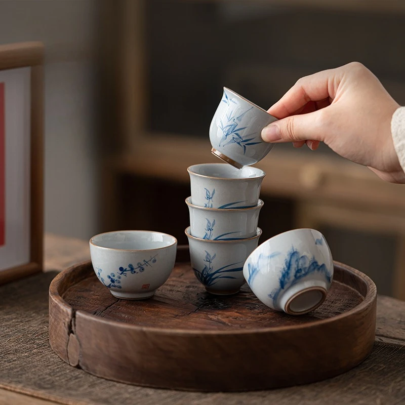 

Japanese Tea Cup Retro Vintage Ceramic Chinese Kung Fu Teacup Host Single Cup Handmade Blue and White Cups Drinkware Teaware