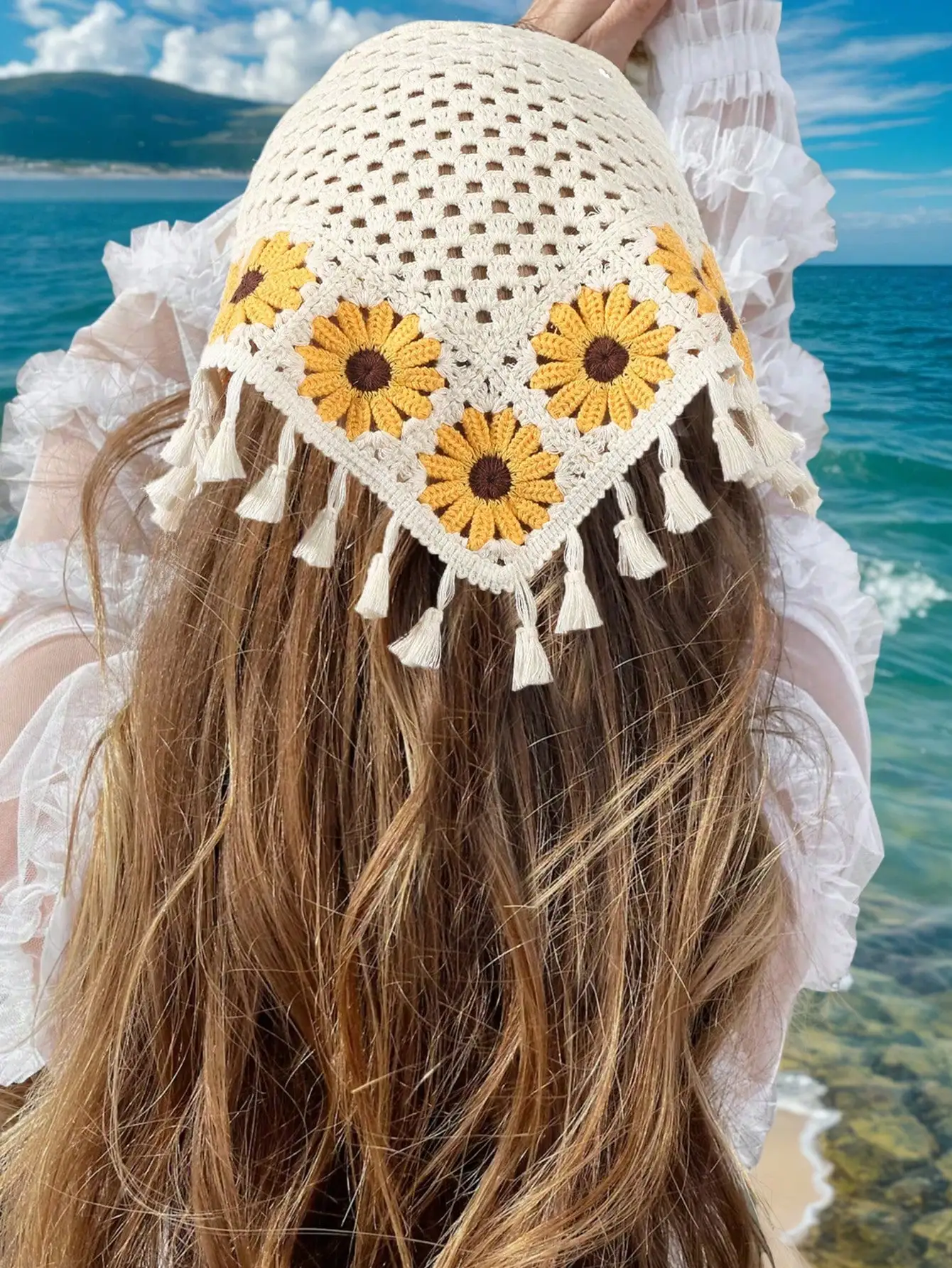 

1pc Women Beige Floral & Seashell Tassels Knit Hollow Lace Headband, Suitable For Daily Wear, Sports, Beach, Vacation Matching Bandanas Head Bandana Hair Scarf, Headscarf Fall Winter Hair Band Hair Accessories For Women Summer Outfits