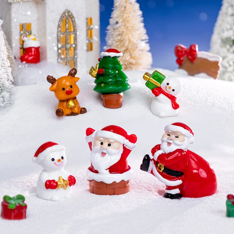 Mini Resin Christmas Santa Snowman Figurine Micro Landscape Model Diy Miniature Garden Figurine New Year Home Ornament Decor