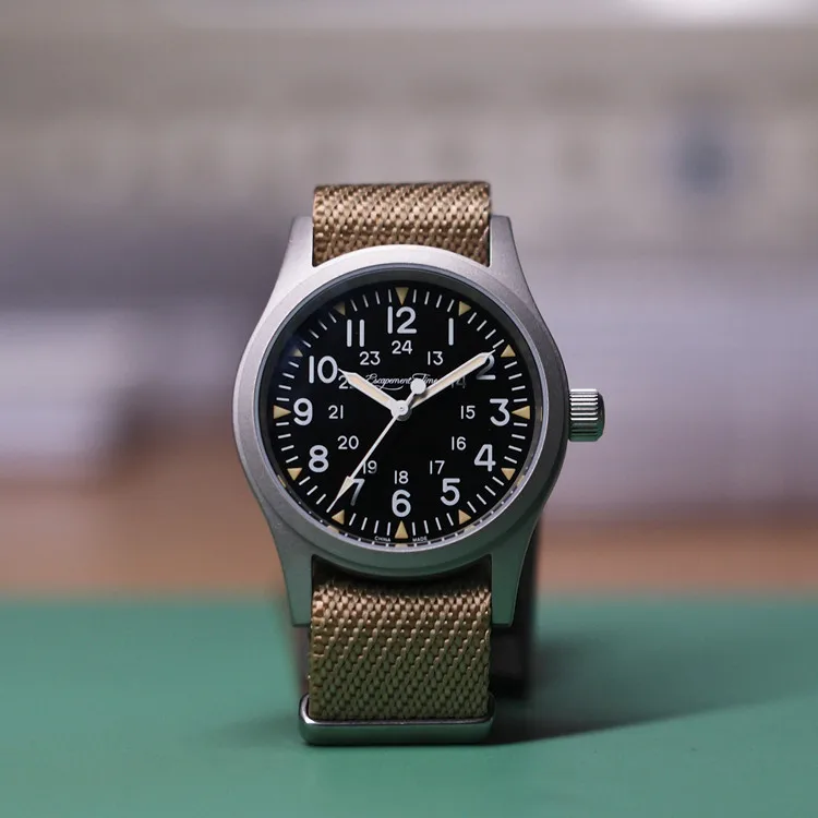 #95 Latest Slim Quartz Watches Offers