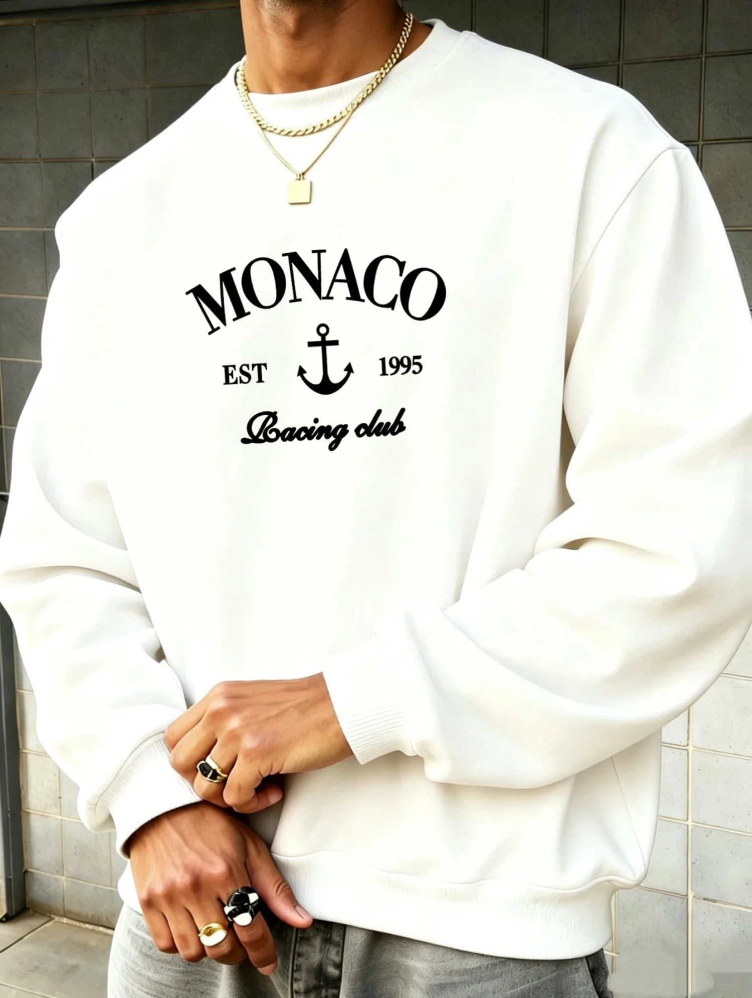 Męska bluza z okrągłym dekolte – Street Fashion Monaco recenzja i cena