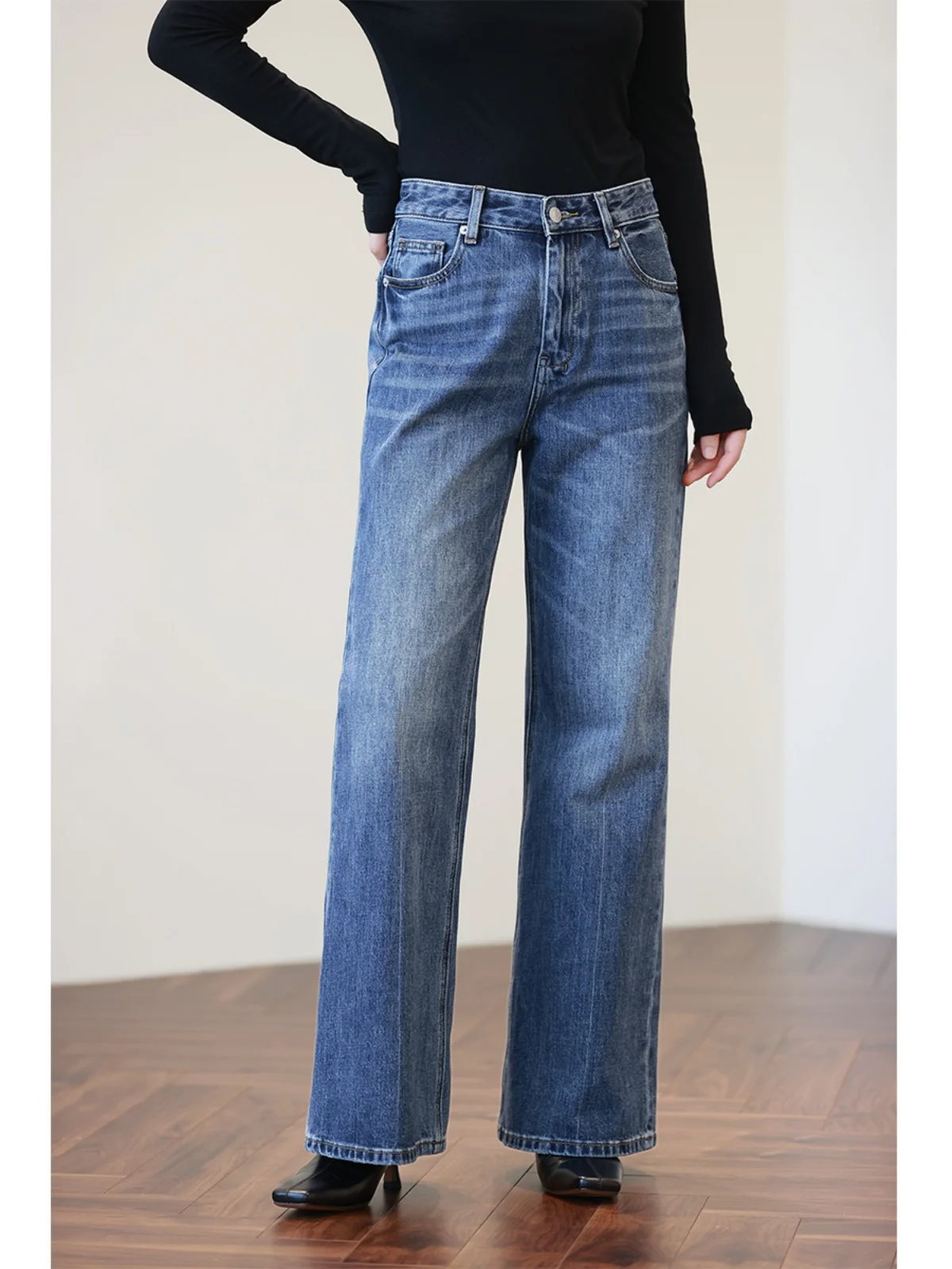 

Retro High Waist Slimming American Deep Blue Bell Bottom Jeans Women's 2026 Summer New Style Loose Fit Denim Pants