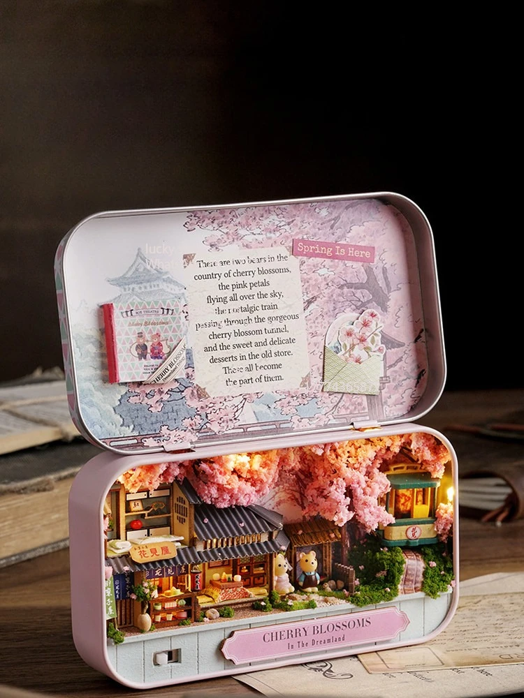 Hand Assembled Wooden Scene Model, DIY Hut Box Theater Mini House, Creative Birthday Gift