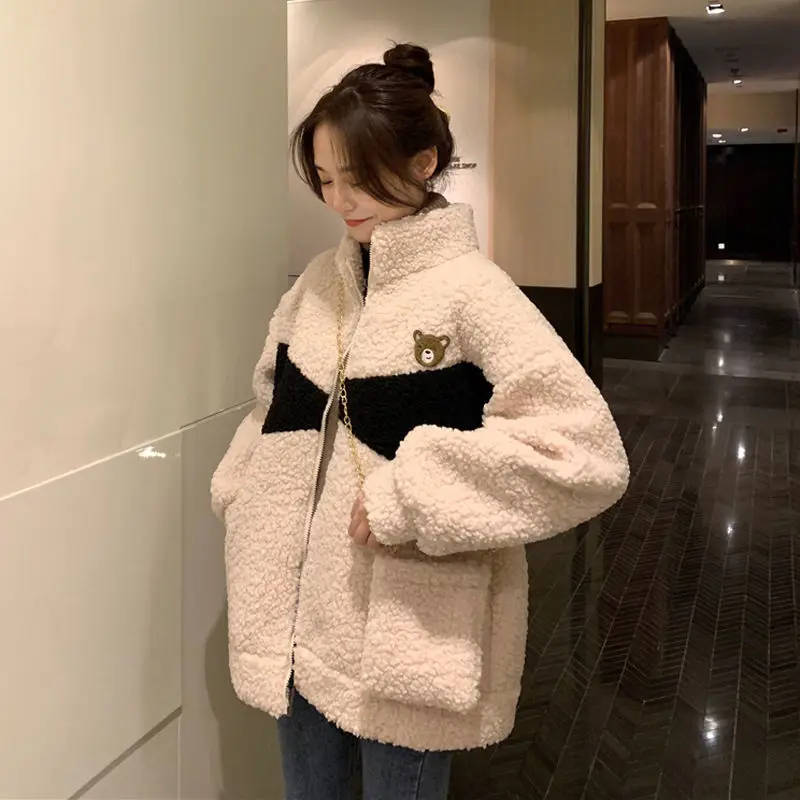 

Lamb Wool Jacket Short Down Coats Woman Cold Proof Button Detail Canvas Anti Wind College Western Style Boyfriend Baseball Girls