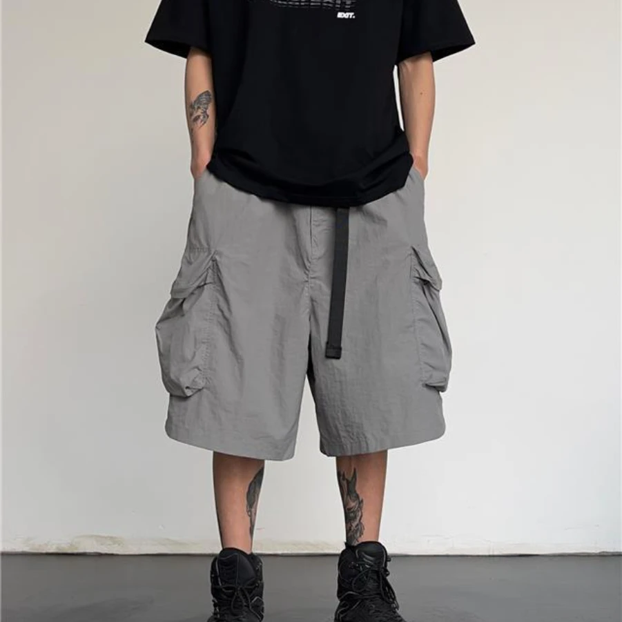 Korean Summer New Hip-hop Big Pocket Cargo Shorts for Men and Women Street Y2K Personalized Loose Wide-leg Five-quarter Pants