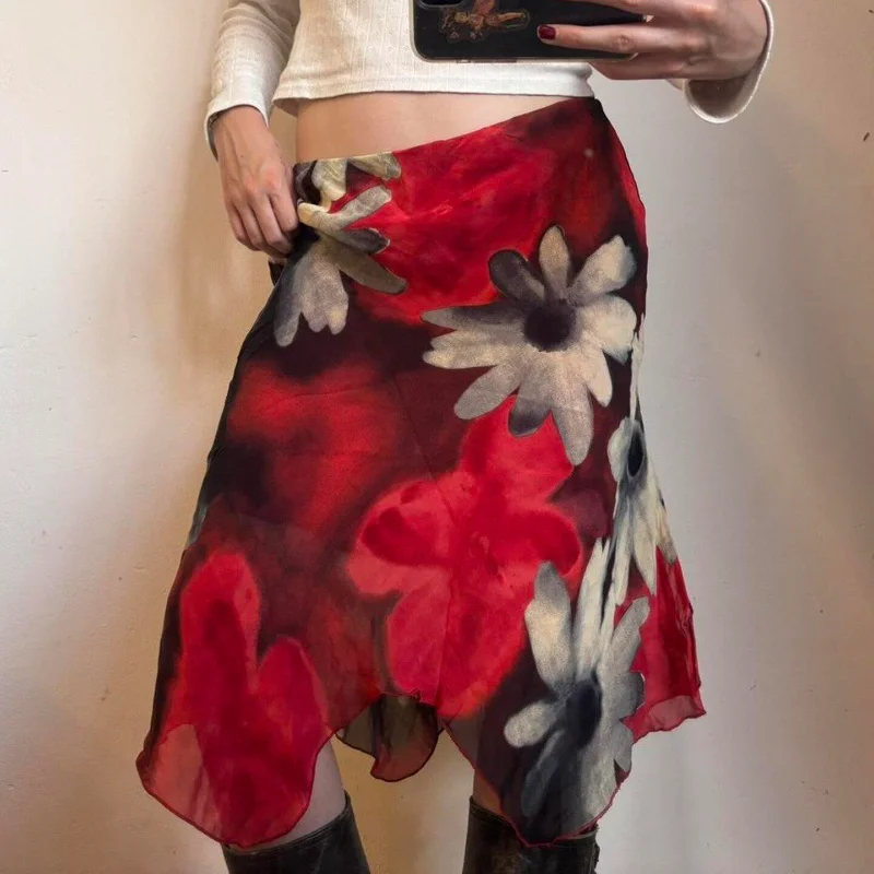 

Модная женская юбка с низкой талией, утягивающая фигуру, новая весенняя модель, повседневная, из полиэфирного волокна, А-силуэт, универсальная, стильная, трендовая