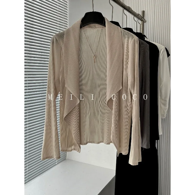 

Miyake Pleated Jacket Plisse Tops Slim Fit Casual Coat 2026 Summer New Pleated Solid Color Long Sleeve Cardigan Jacket Women