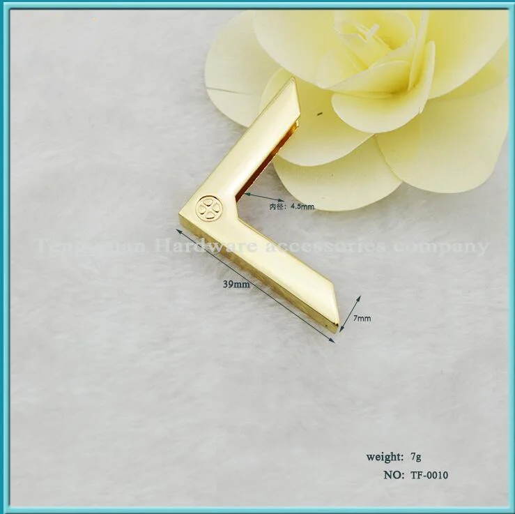 

DC 3.5V 3.7V 5V 6V 7.4V 9V 12V Mini Relay Wireless Switch Remote Control Power LED Lamp Controller Micro Receiver Transmitter