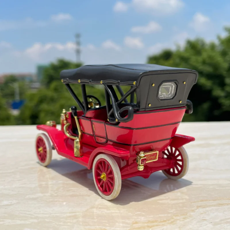 1/32 Legering Klassieke Oude Auto Model Diecasts Metalen Retro Luxy Vintage Voertuigen Auto Model Hoge Simulatie Collectie Childrens Geschenken