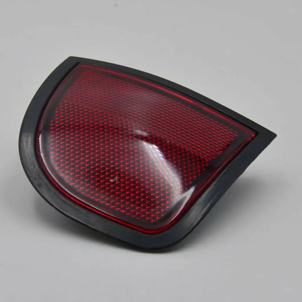 Left Right Rear Bumper Light Reflector for Mitsubishi Triton ML MN L200 05-15 Car Replacement Accessories