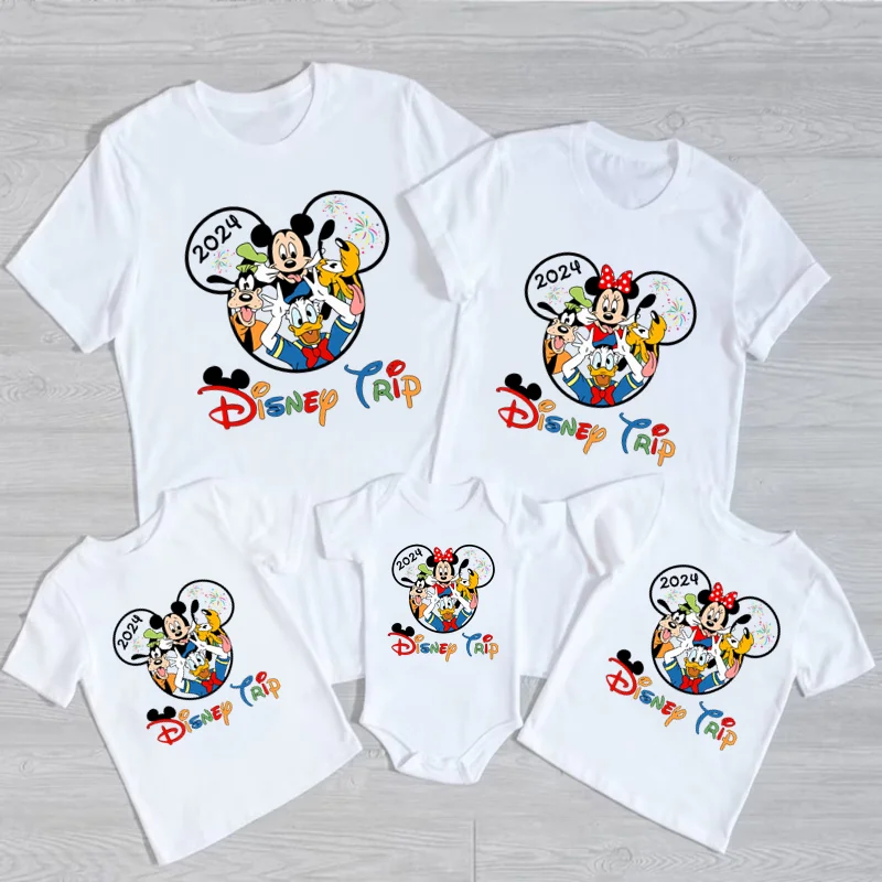 

Disney Family Matching Outfits 2024 Vacation Trip T-shirts Mickey Minnie Donald Duck Family Look T shirt Dad Mom Bro Sis Clothes