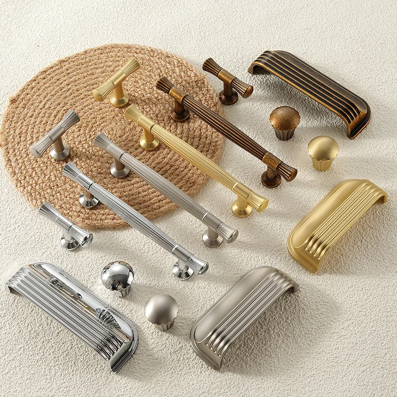 Vintage Wardrobe Do…