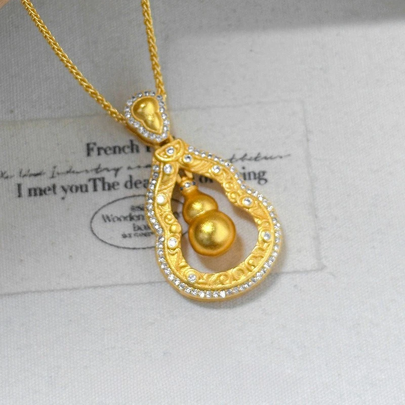 

Fashion Kt18 Gold Color Dot Diamond Dynamic Gourd Pendant for Women Bride Only Pendant Without Chian Jewelry Gifts
