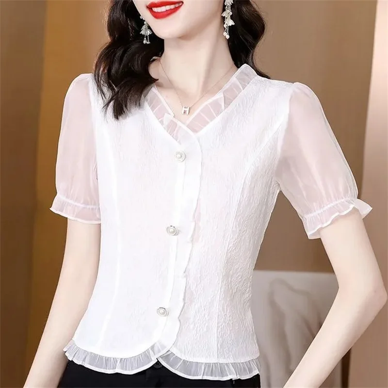 French Jacquard V-neck Shirt Women's Long Sleeves in the Spring of 2025 New Female Western Style Design Chiffon Horn Sleeved Top