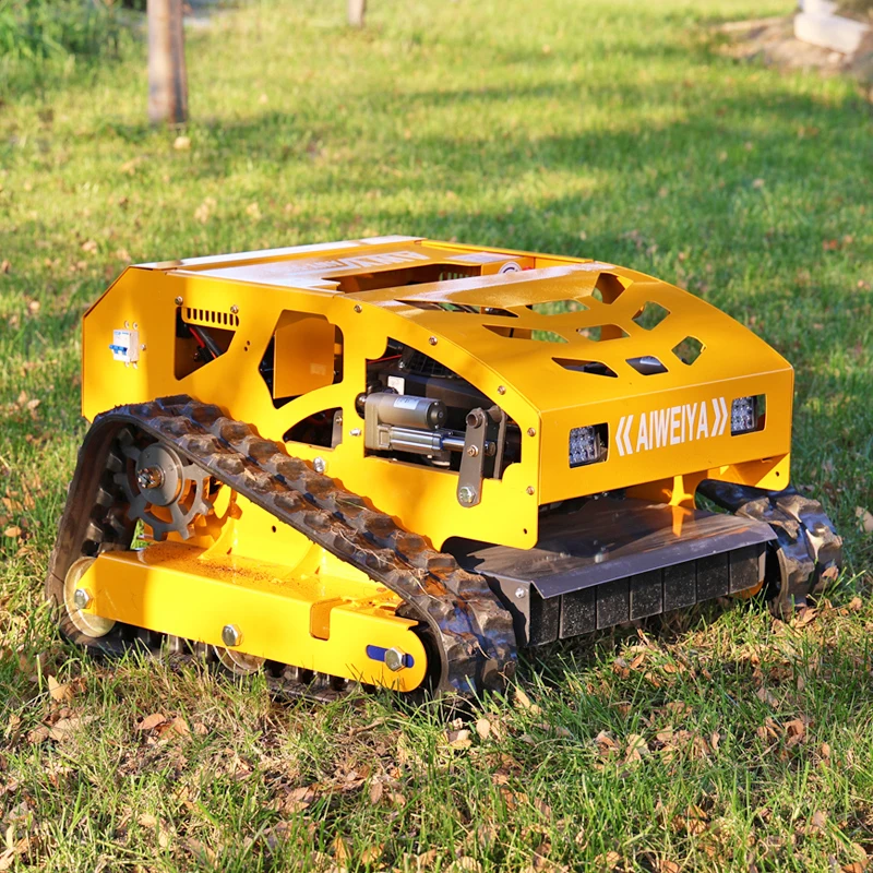 Customized Large Landscape Area 550h remote control  Flail Remote Mower, Heavy Structure Stable On Complex Terrain
