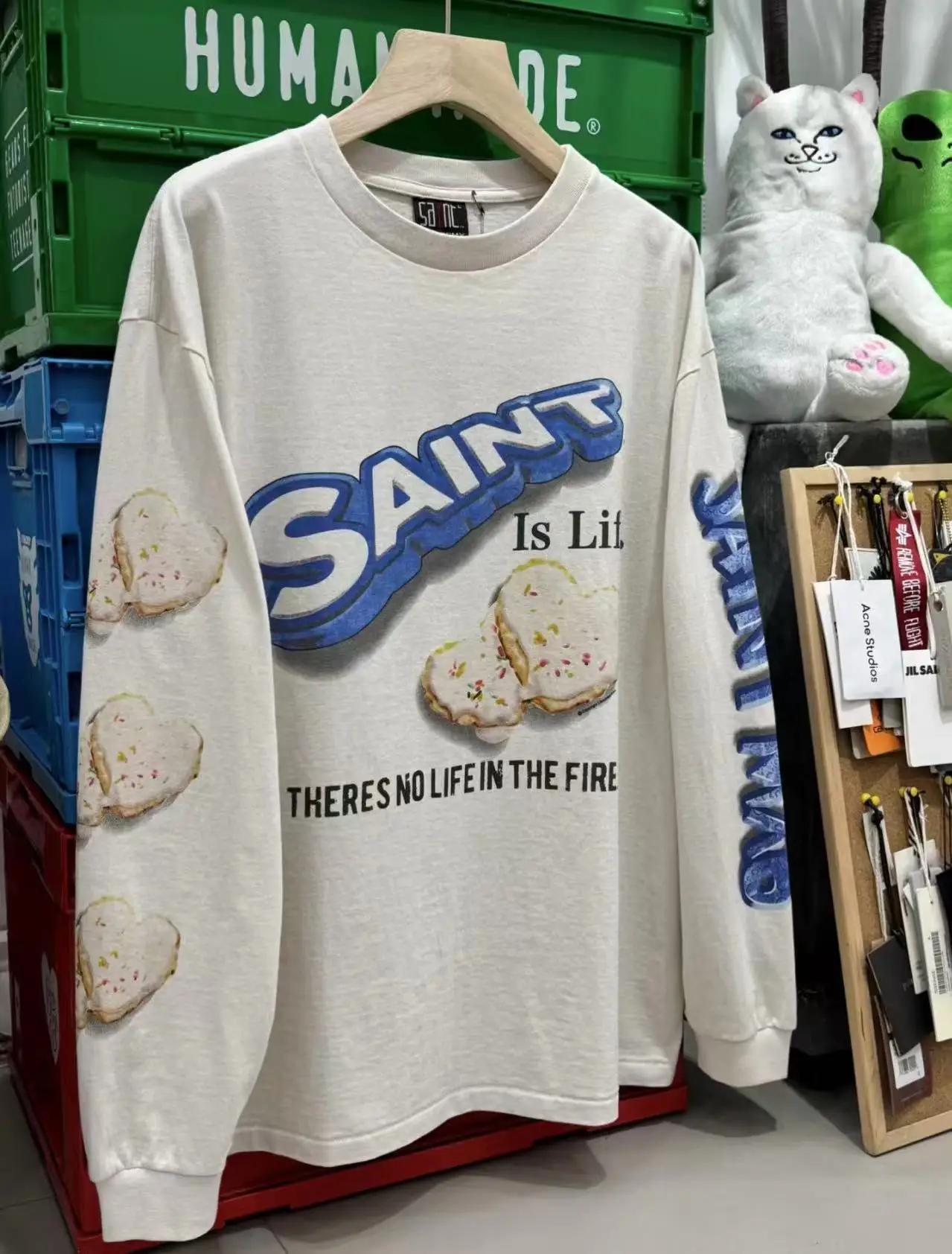 

Негабаритные футболки SAINT в японском стиле с принтом и длинными рукавами, потертые футболки для мужчин и женщин, свободные топы высокого качества с круглым вырезом