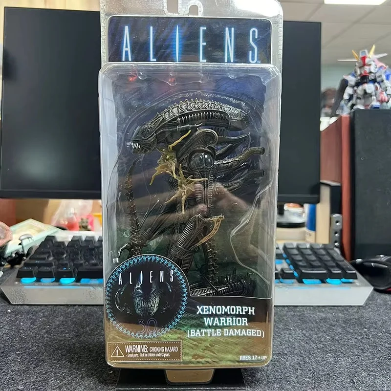 Original NECA Alien Twelve Wave Headburst Battle Damaged Alien Auntie Ripley 7-inch Action Figure Model Toy Gifts