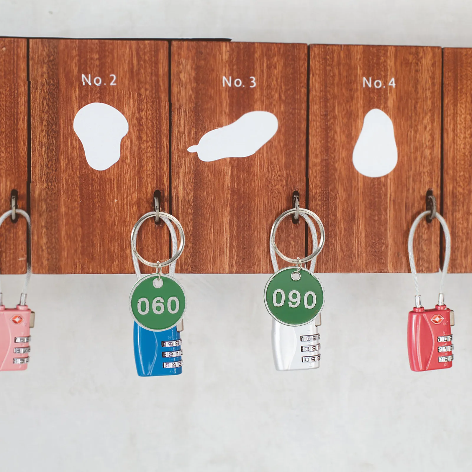 100pcs-key-tags-numbered-metal-labels-for-keys-bags-locker-sauna-storage-swimming-pool-hotels-fitness-organizing