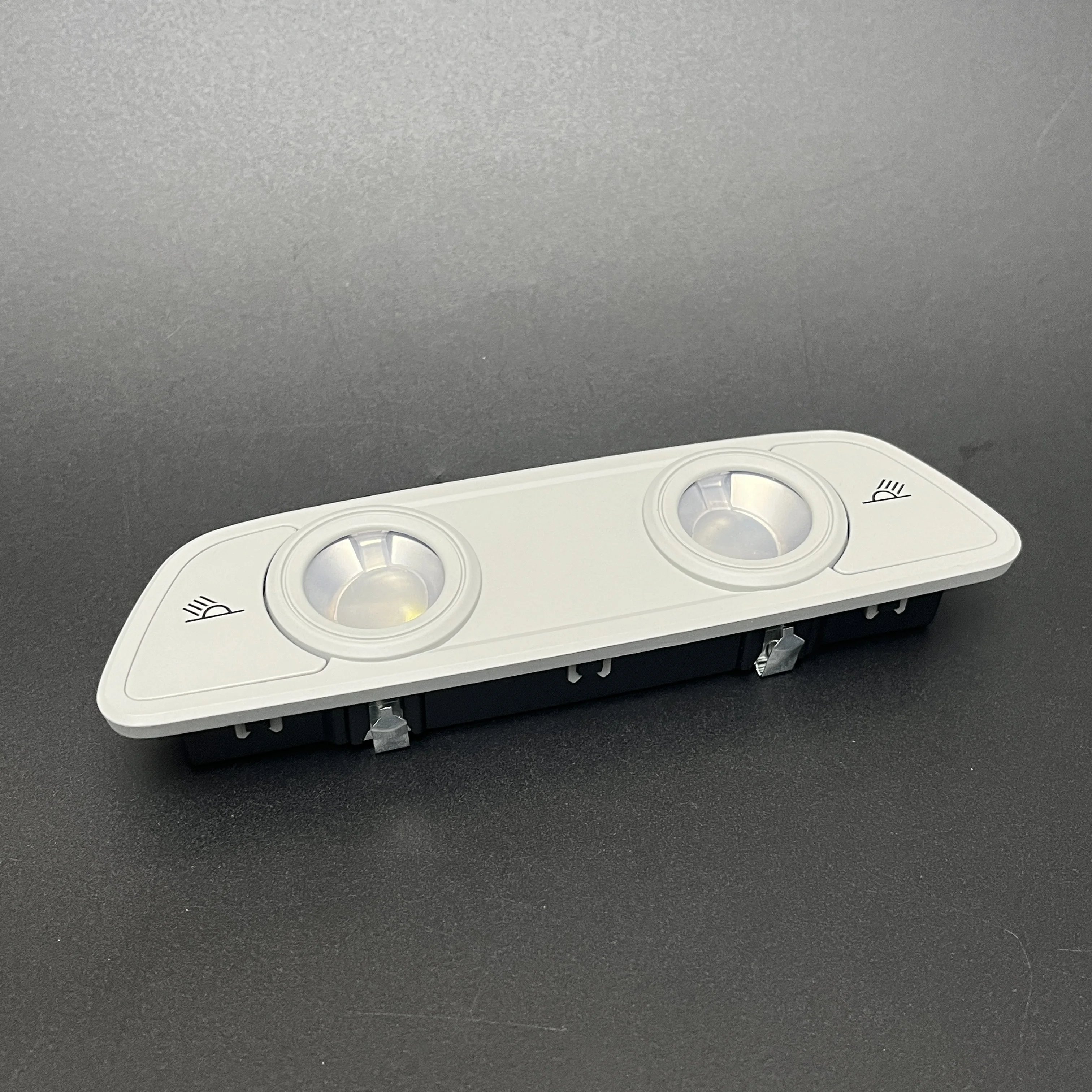 4KD947111 OEM Rückleseleuchte Schwarze Deckenlampe für Audi A4 A5 Q5 2017-2025 für Q7 Q8 2016-2025 für A6 A7 2019-2025 – Detail 7
