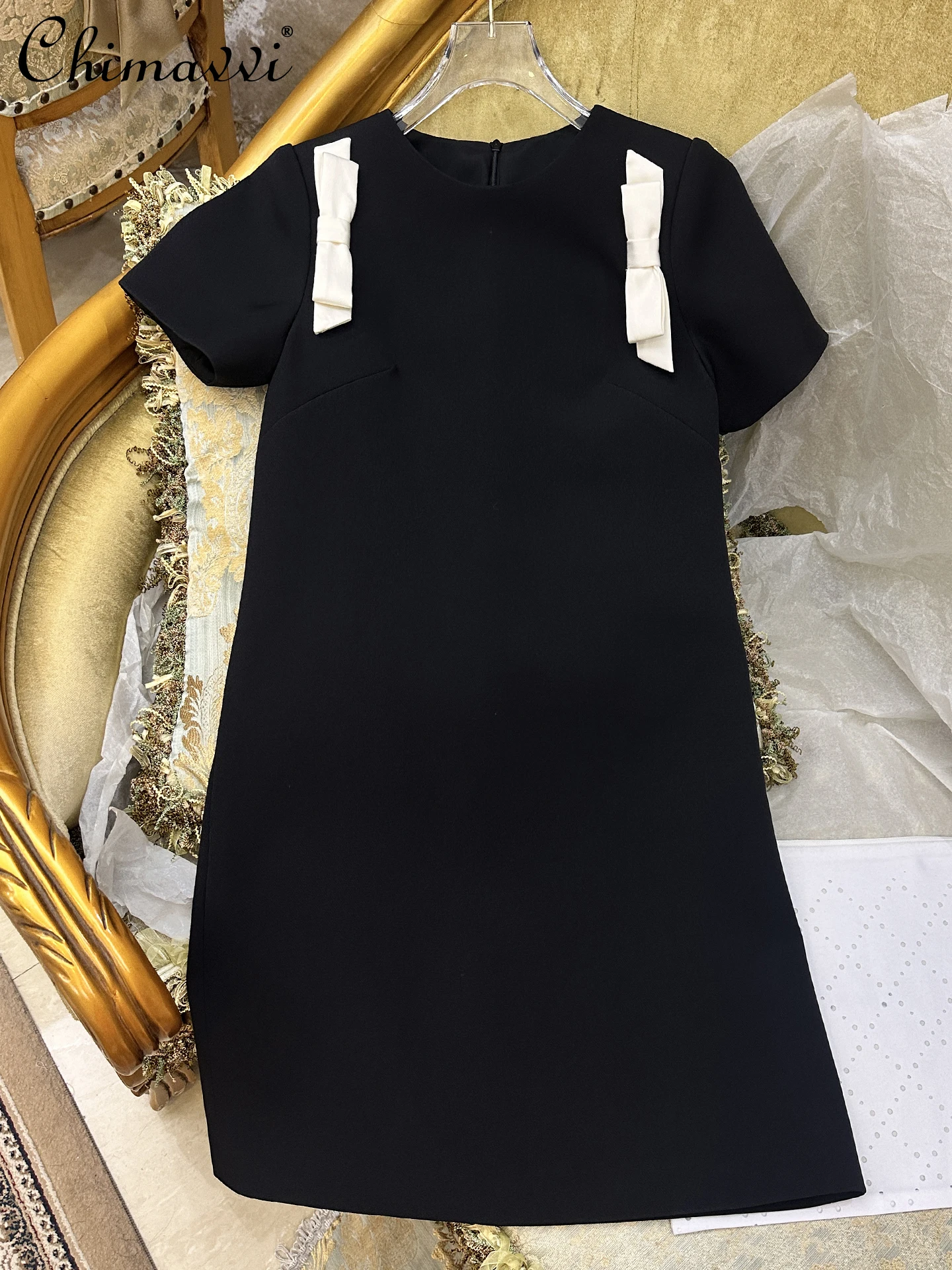 

2023 летнее новое элитное вечернее черное платье с бантом для женщин, французское легкое роскошное модное элегантное платье с круглым вырезом и короткими рукавами