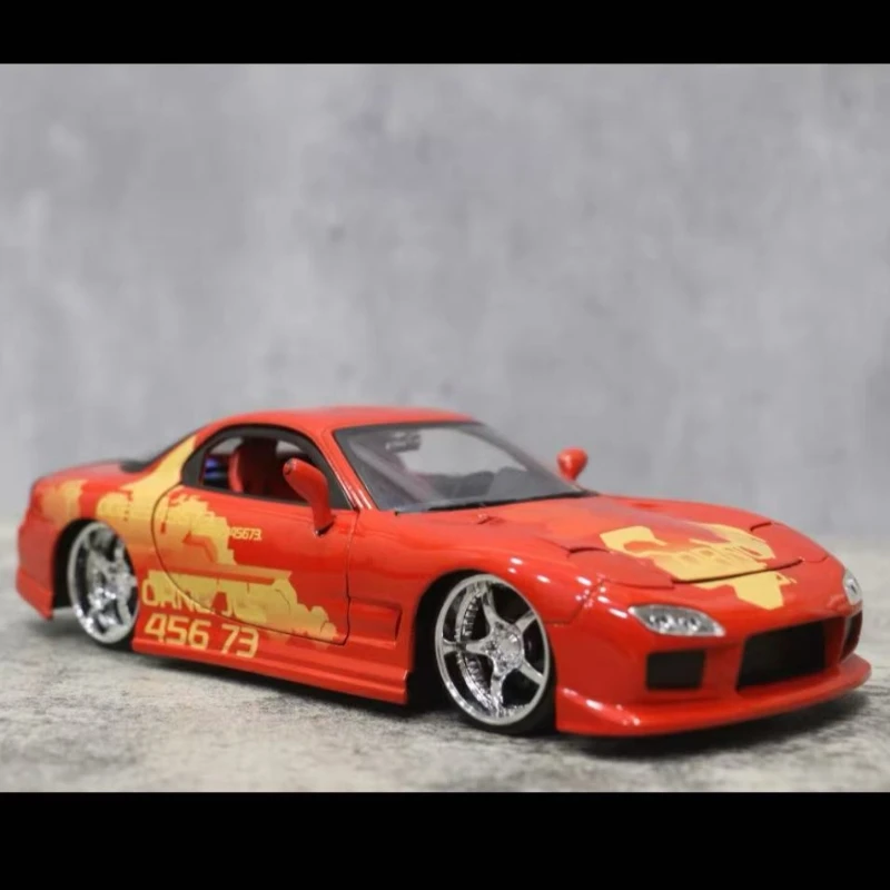 JADA 1:24 Tokyo Drift Han RX7 Alloy Car Model Fast Furious Classic Vehicle Collectible Ornament For Men view 3