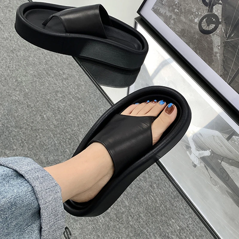 2024 Summer Clip Toe Women Slippers Fashion Elegant Soft Sole Slides Shoes Ladies Casual Beach Platform Flats Sandalias