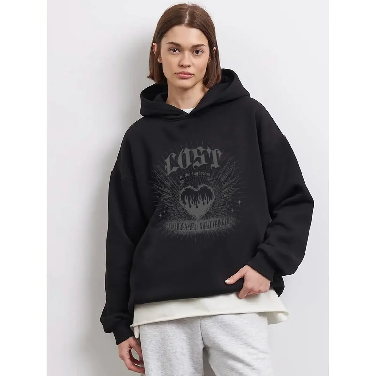 Women Sweatshirts Pullover Hoodies Winter Casual Printed Comfortable Fabric Long Sleeve Sweater Winter Woman Clothes 2025