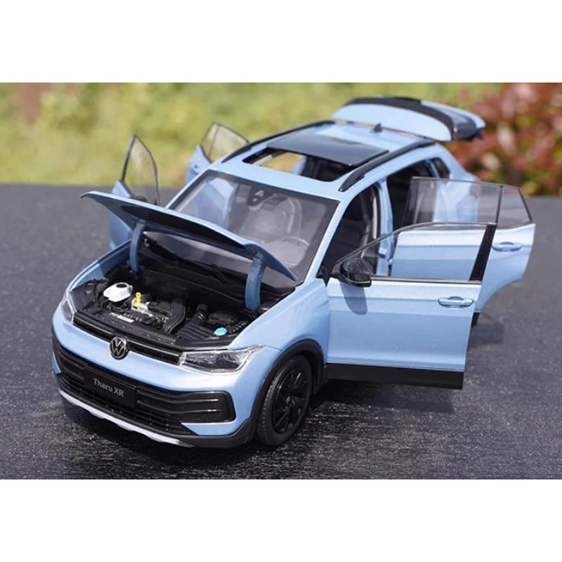 

Литая под давлением 1:18 модель автомобиля из сплава Tharu XR, статическая коллекция, украшенные праздничные подарки, игрушки
