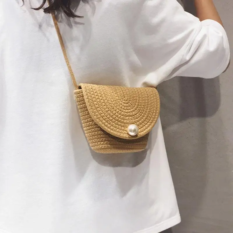 

2023 New Women's Straw Woven Bucket Bag Casual Versatile Beachside Small Crossbody Bag Golden Luohe Brand Hobo Style