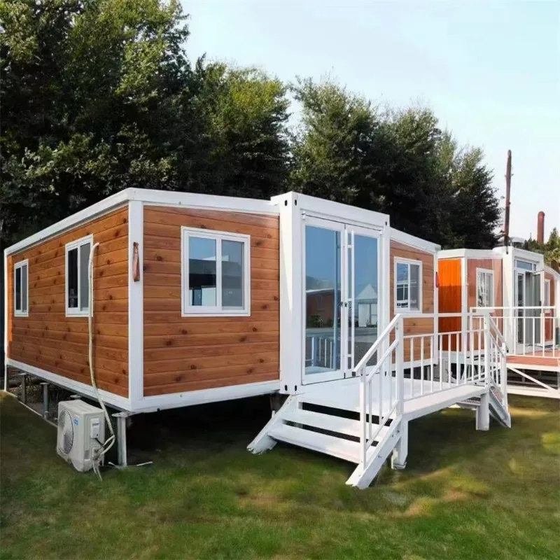 Steel Frame Durable Sandwich Panel Container House and Portable Mobile Home 20ft 40ft 2 3 Bedrooms Weatherproof