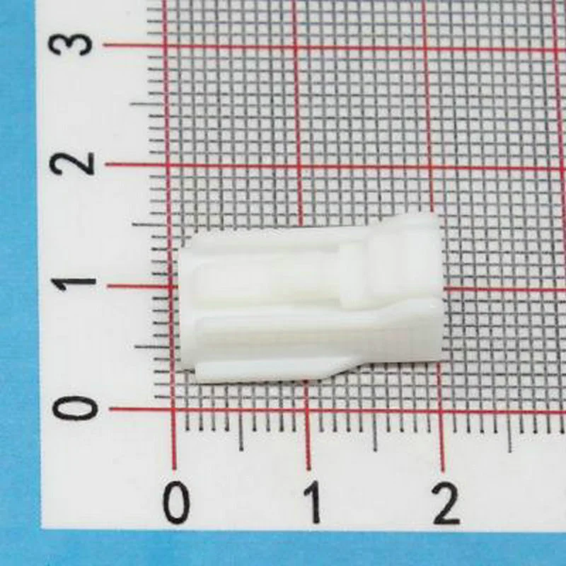 

100PCS Original genuine SUMITOMO connector 6098-7895 2P white female shell