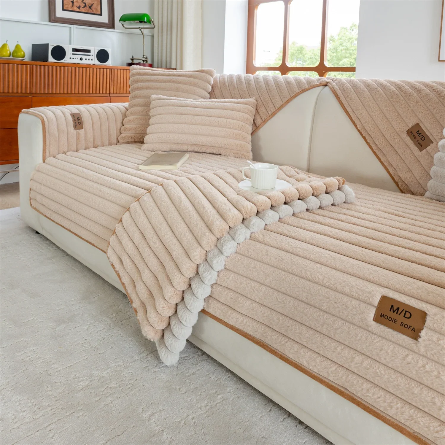 

Stripe Thicken Immitation Rabbit Fur Plush Sofa Cover Non-Slip Couch Cushion Slipcover Towel for Living Room Sofa Blanket