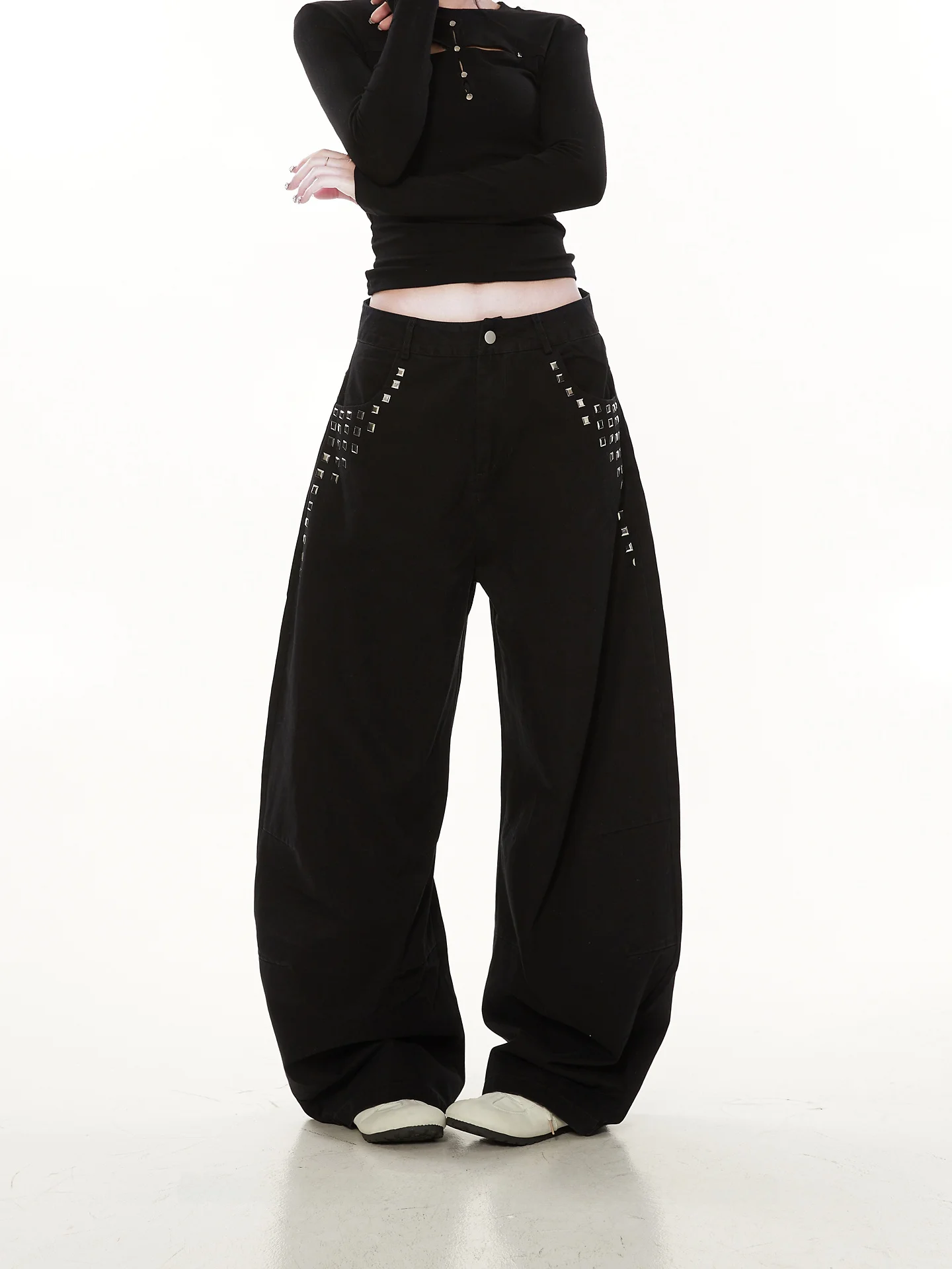 

Casual Black Rhinestone Embellished Loose Wide Leg Pants Women's Fashion Brand Knife Comfortable Fit Jeans by Gradpopu