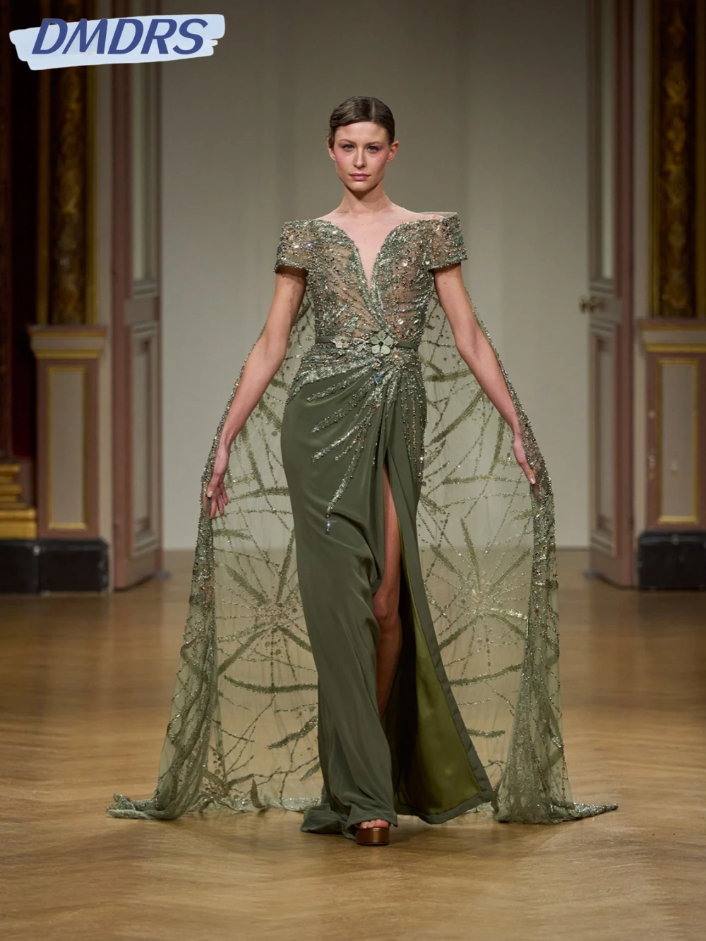 

Green Beaded Evening Dress With Cape Off Shoulder High Slit Wedding Party Gown Customized Exquisite Straight Long Prom Dresses