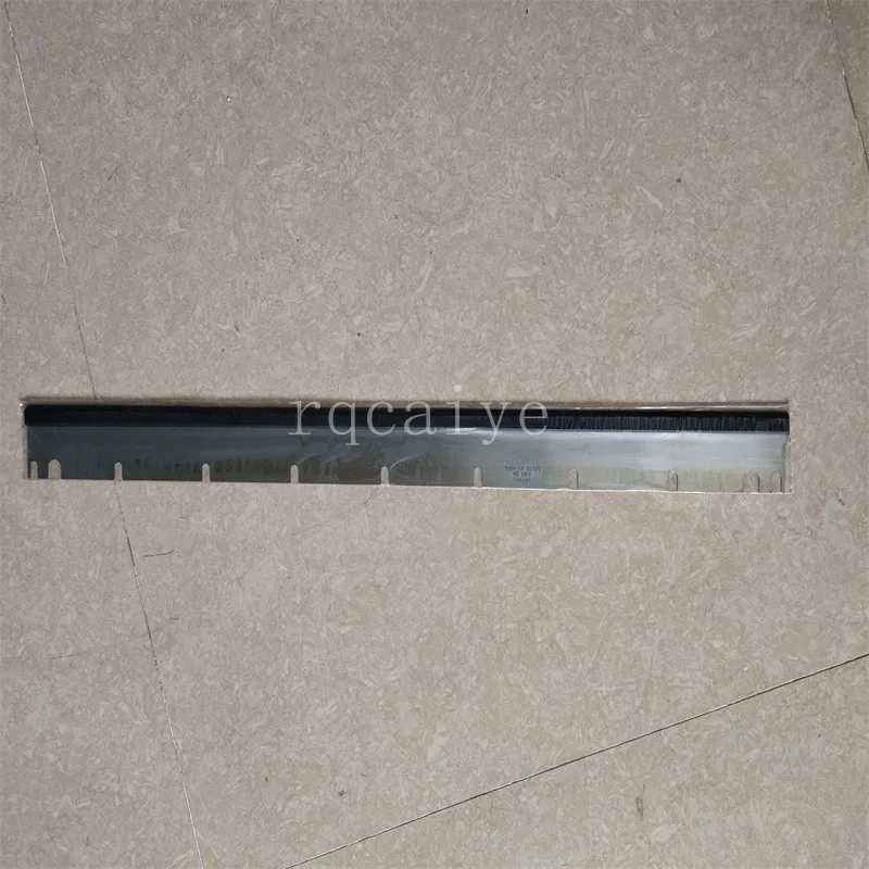 

11 PCS SM72 Metal & Rubber High QualityWash up Blade790mm X 60mm X 0.5mm 11Holes 68.010.180