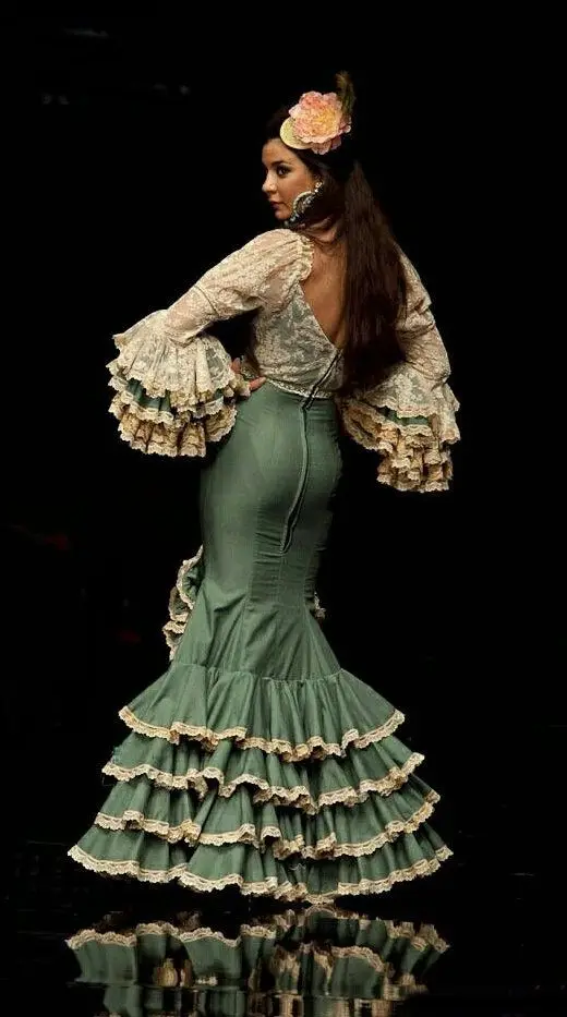 Hunter Green Ivory Mermaid Prom Occasion Dresses Moda Flamenc Ruffles Tiered Skirt Lonog Sleeve Dancing Evening Gowns