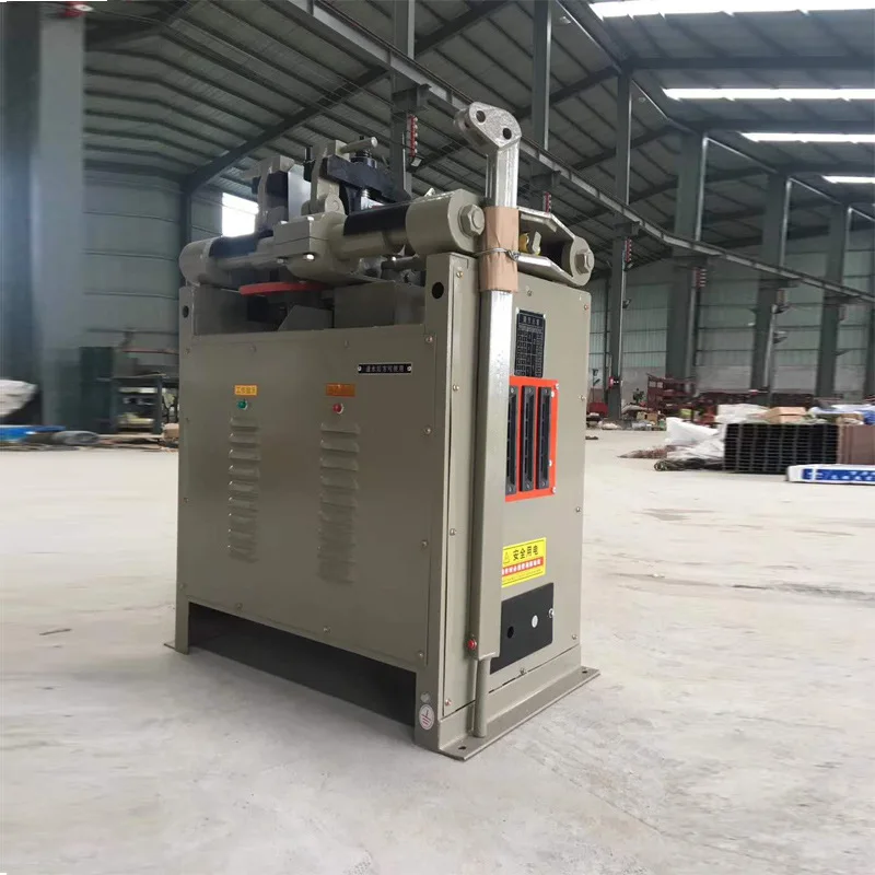 Vertical steel bar square  welding and docking machine