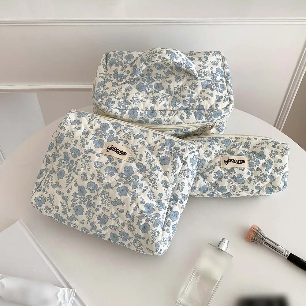 Travel Organizer Flower Cosmetic Bag Large Capacity Wash Pouch Makeup Purse Tote Handbags Blue Fragmented Flowers Cosmetic Cases